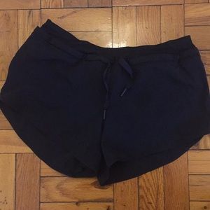 Lululemon Hotty Hot shorts. Worn once!!